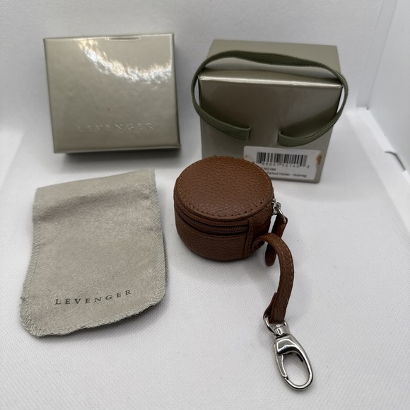 Levenger Other - Levenger Zip-n-Store Earbud Accessory Holder Nutmeg Leather Box Issues